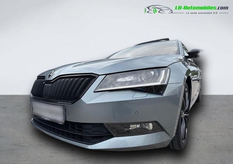 Utilisé 2017 Skoda Superb Break | 29 700 € (Prix assez cher) - Image 1/4