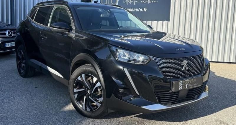 Noir Utilisé 2021 Peugeot 2008 Allure SUV | 13 990 € (Prix juste) - Image 1/4