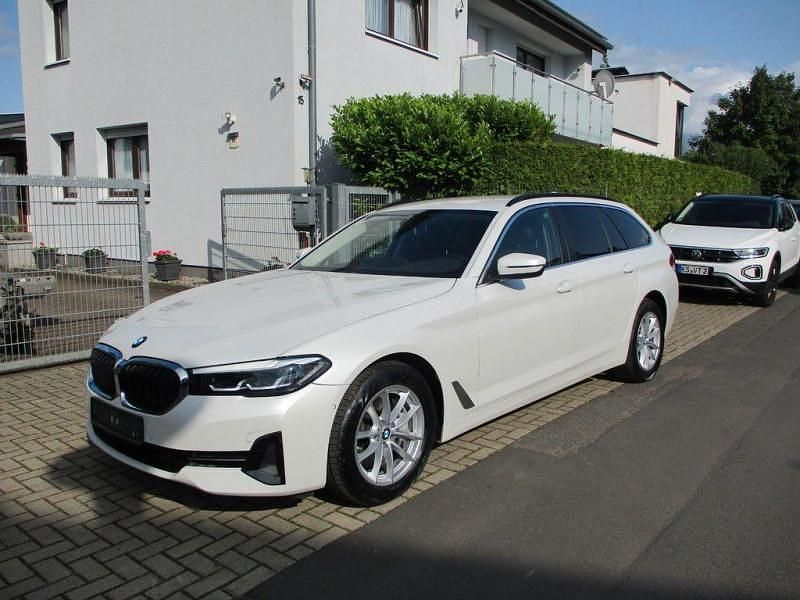 Occasion 2024 BMW 530 Comfort Edition Break | 34 999 € - Image 1/4
