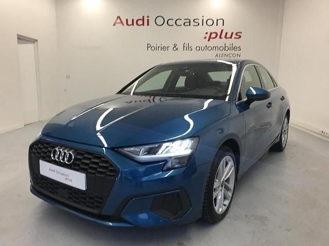 Bleu atoll métallisé Occasion 2023 Audi A3 Design Berline | 26 700 € (Bon prix) - Image 1/4