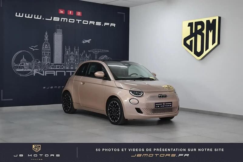 Rouge Utilisé 2022 Fiat 500e Berline | 15 990 € (Prix juste) - Image 1/4