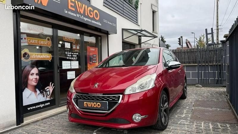 Rouge Utilisé 2014 Peugeot 208 GTi Citadine | 8 490 € (Prix juste) - Image 1/4