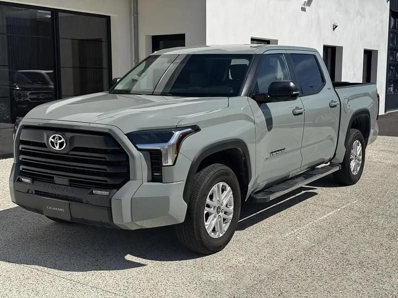 Utilisé 2024 Toyota Tundra SR5 Pick-up | 86 970 € - Image 1/4