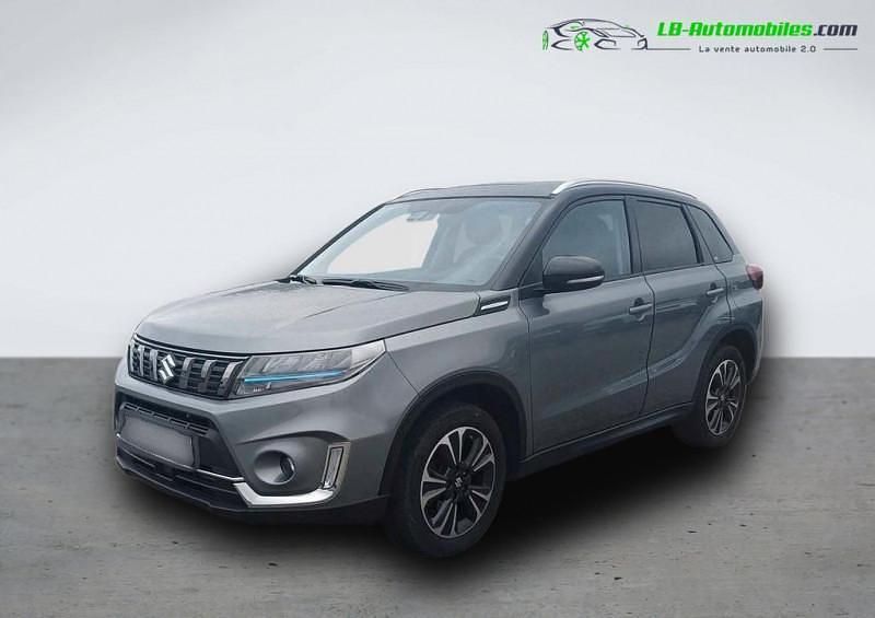 Utilisé 2023 Suzuki Vitara SUV | 28 200 € (Prix juste) - Image 1/4