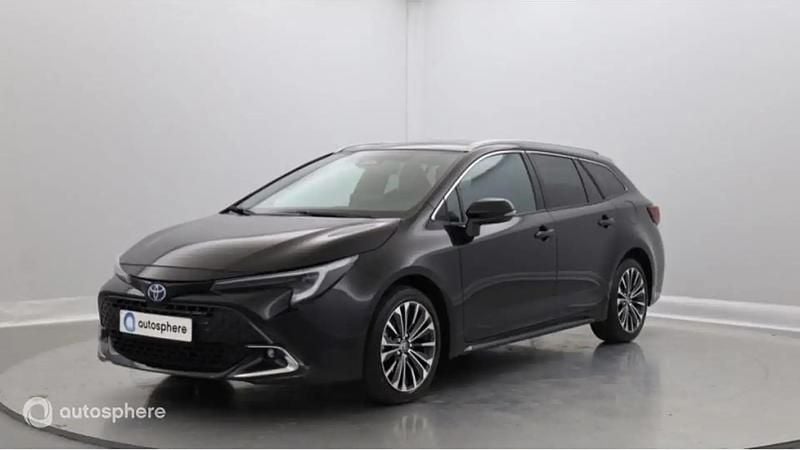 Utilisé 2023 Toyota Corolla Design Break | 26 499 € (Bon prix) - Image 1/4