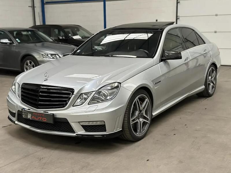 Argent Utilisé 2011 Mercedes E63 AMG AMG Berline | 24 000 € - Image 1/4