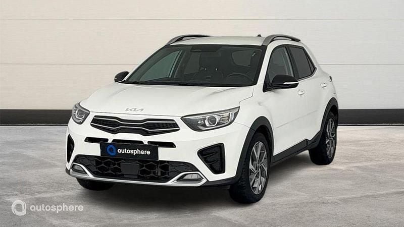 Blanc Occasion 2022 Kia Stonic GT-Line SUV | 17 299 € (Prix juste) - Image 1/4