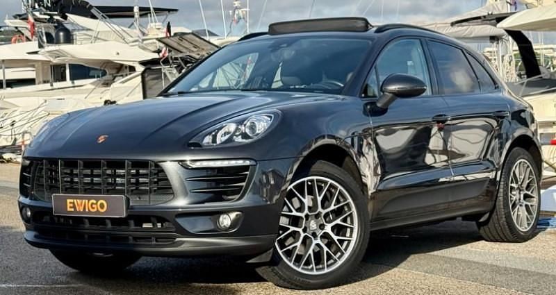 Gris Utilisé 2016 Porsche Macan Turbo SUV | 46 990 € (Prix assez cher) - Image 1/4