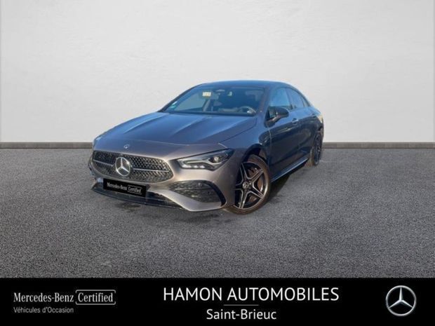 Gris Utilisé 2024 Mercedes CLA250e AMG line Berline | 43 880 € (Prix juste) - Image 1/4