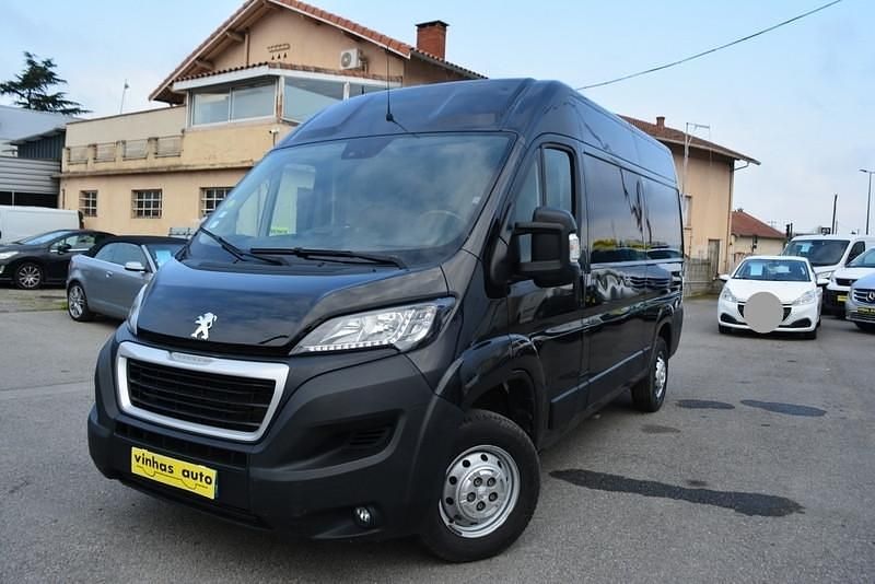 Utilisé 2020 Peugeot Boxer Premium Van | 12 990 € (Prix juste) - Image 1/4