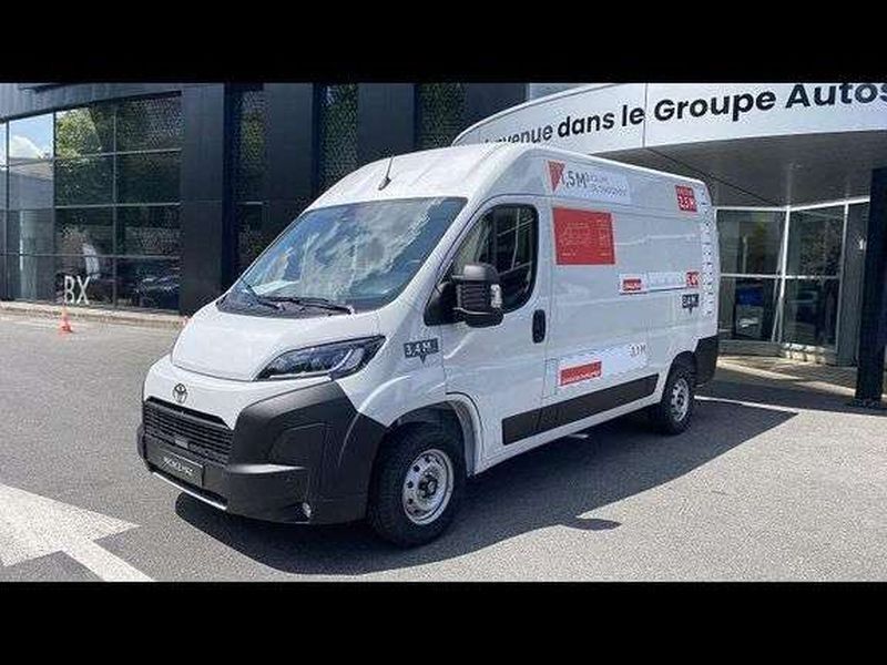 Utilisé 2025 Toyota Proace Van | 35 990 € - Image 1/1