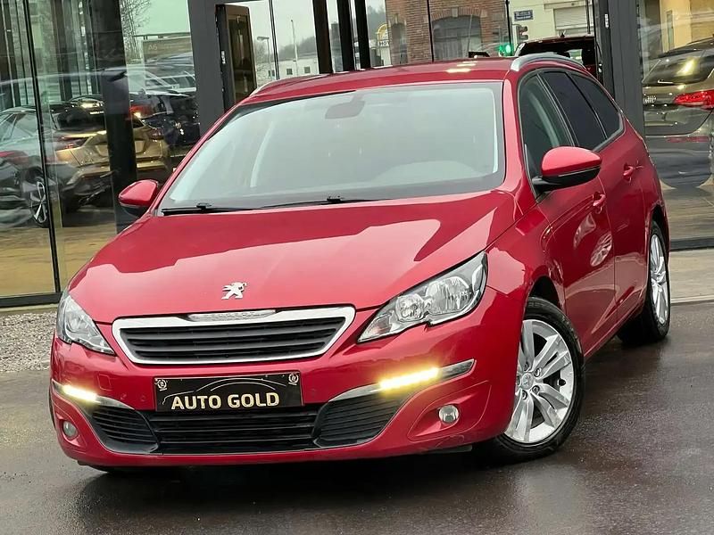 Rouge Utilisé 2015 Peugeot 308 Active Break | 4 950 € (Prix cher) - Image 1/4