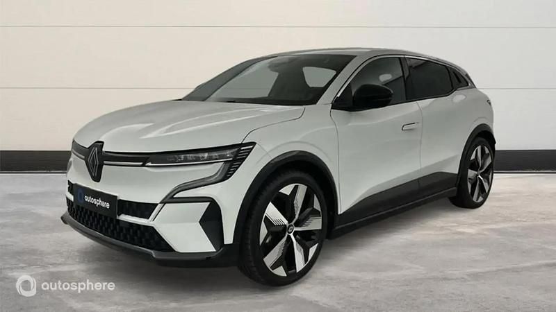 Blanc Utilisé 2022 Renault Mégane Techno SUV | 18 799 € (Bon prix) - Image 1/4