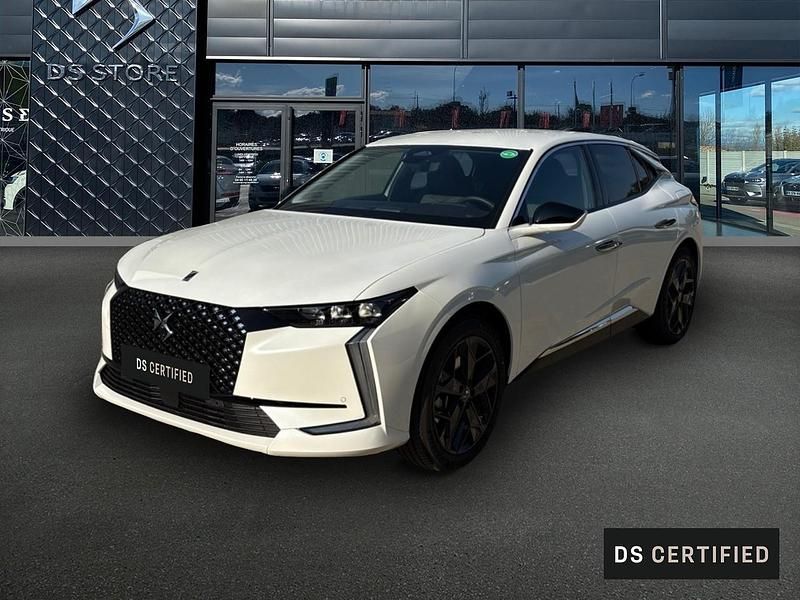 Blanc Nouvelle 2025 DS Automobiles DS4 Business Berline | 45 990 € - Image 1/4