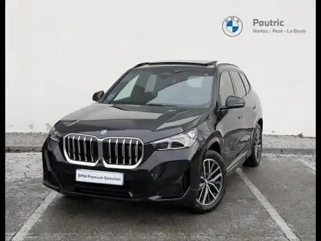 Saphirschwarz métal Utilisé 2025 BMW X1 M Sport SUV | 47 900 € - Image 1/4