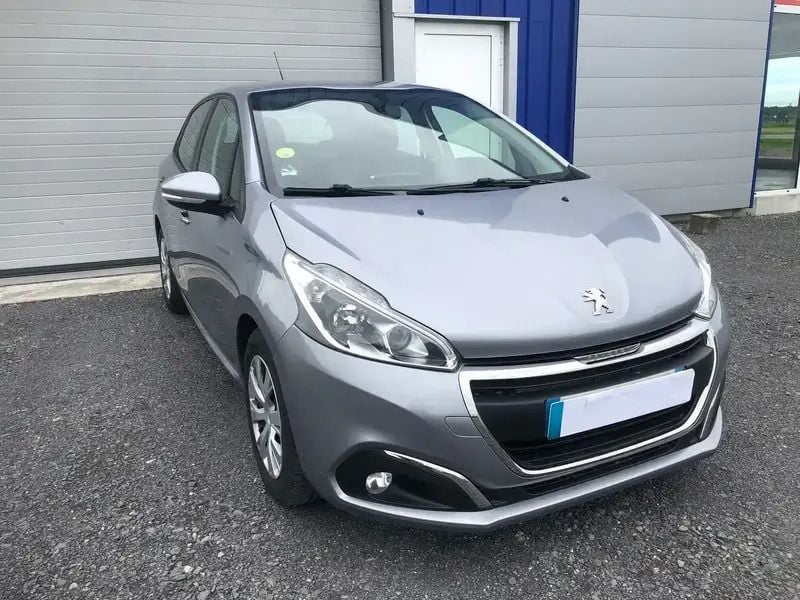 Gris Occasion 2019 Peugeot 208 S Citadine | 8 990 € (Super prix) - Image 1/4