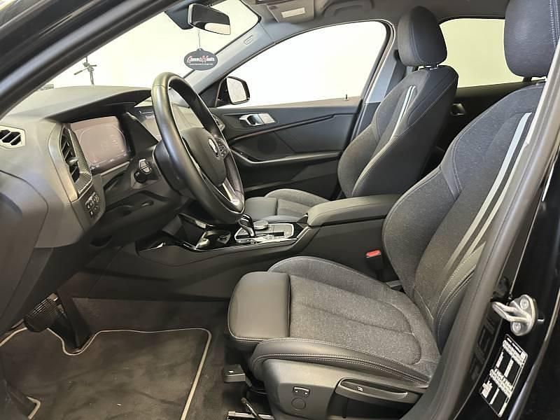 Occasion BMW 118 Sport Line 136 ch (100 kW) 2022 Citadine