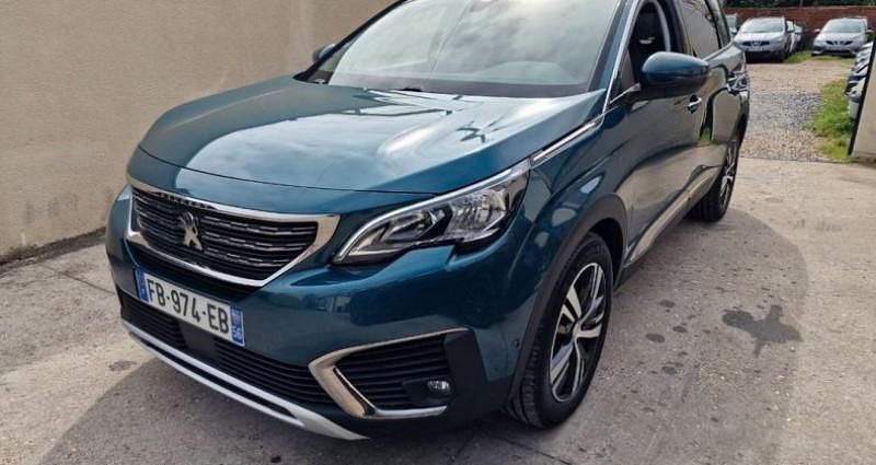 Bleu Utilisé 2018 Peugeot 5008 Allure Monospace | 14 950 € - Image 1/4