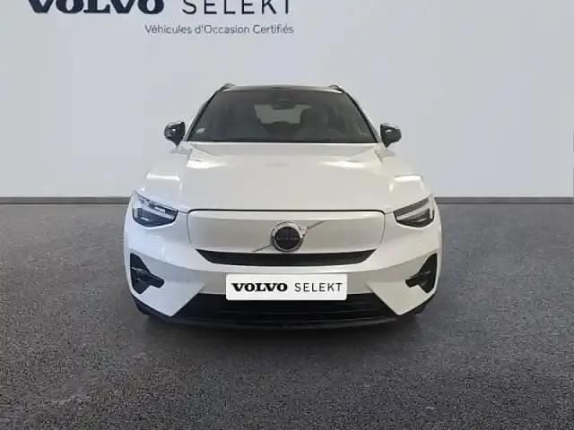 Blanc cristal métallisé Occasion 2023 Volvo XC40 Ultimate SUV | 31 990 € (Bon prix) - Image 1/3