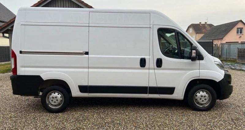 Occasion Opel Movano Business 141 ch (103 kW) 2023 Blanc Van