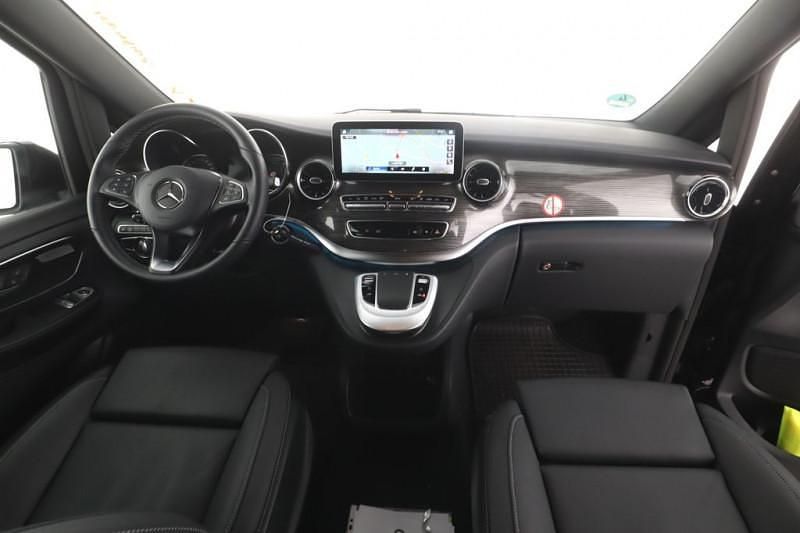 Image 2/4
