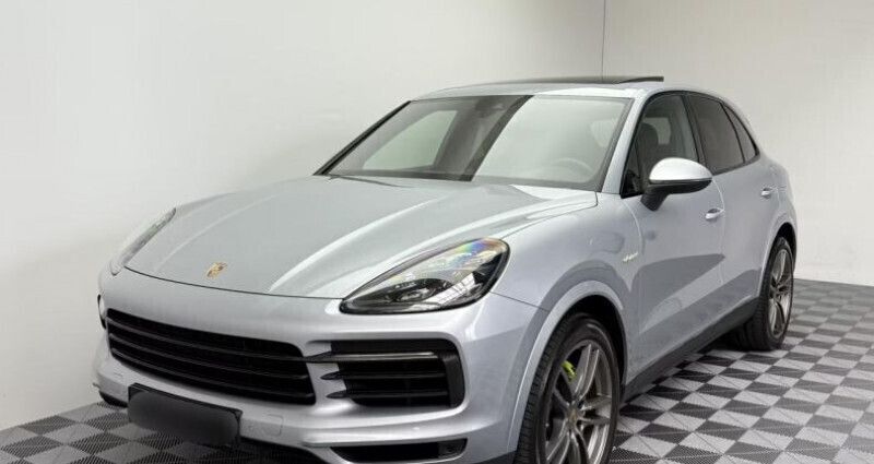 Utilisé 2020 Porsche Cayenne SUV | 75 900 € (Super prix) - Image 1/4