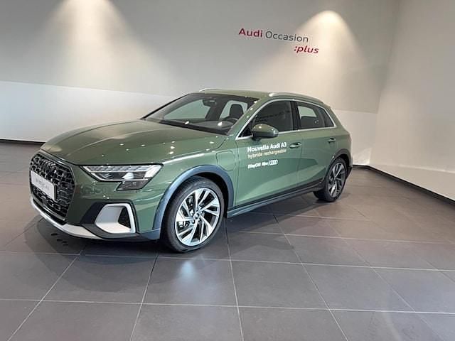 Occasion Audi A3 e-tron Design 204 ch (150 kW) 2025 Vert district métallisé Citadine