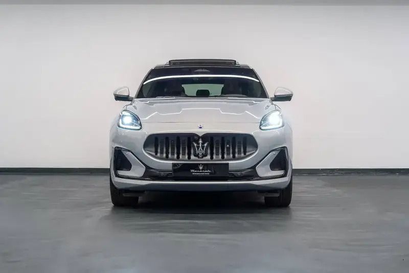 Blanc Utilisé 2024 Maserati Grecale Folgore SUV | 99 900 € - Image 1/4
