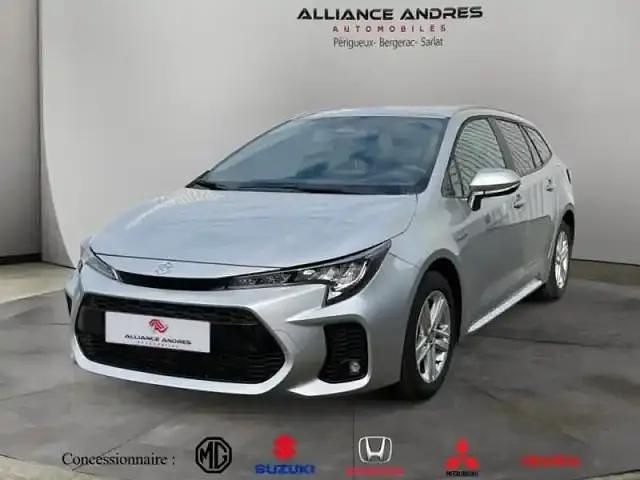 Silver metallic Utilisé 2025 Suzuki Swace Break | 27 200 € - Image 1/4