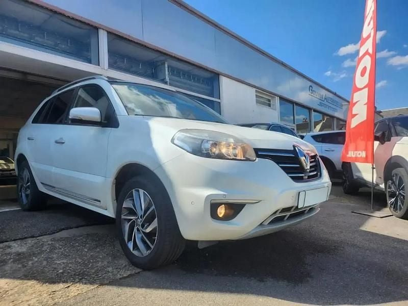 Blanc Utilisé 2014 Renault Koleos Initiale Paris SUV | 10 990 € (Prix assez cher) - Image 1/4