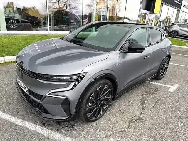 Yvm Occasion 2025 Renault Megane E-Tech Berline | 40 790 € - Image 1/4