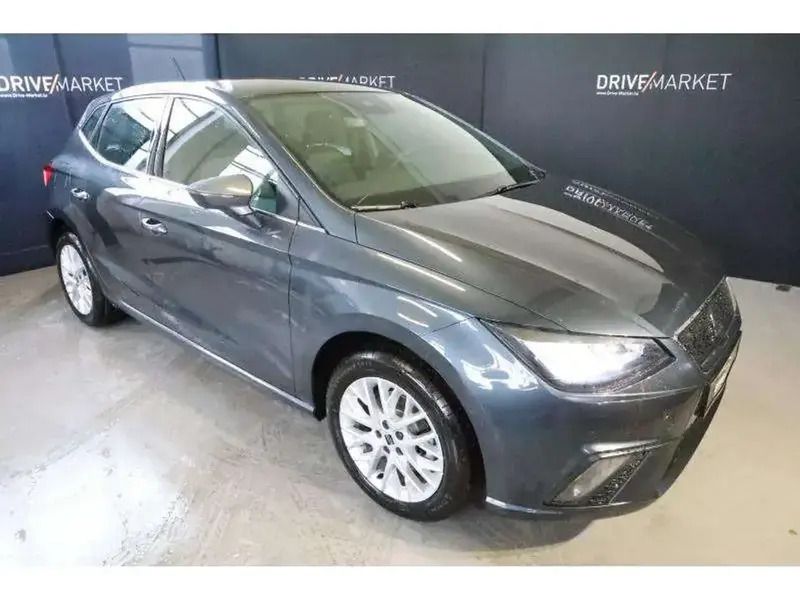 Gris Nouvelle 2025 Seat Ibiza XCELLENCE Berline | 22 246 € (Prix assez cher) - Image 1/4