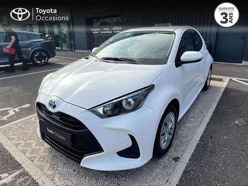 Utilisé 2022 Toyota Yaris Hybrid Berline | 16 990 € (Bon prix) - Image 1/1