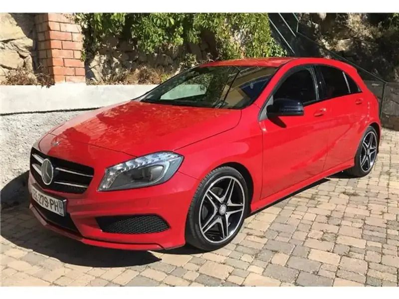 Rouge Utilisé 2013 Mercedes A180 Berline | 18 990 € (Prix cher) - Image 1/4