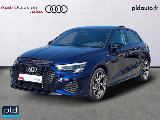 Bleu navarre métallisé Utilisé 2024 Audi A3 Sportback e-tron S-Line Berline | 37 999 € (Prix juste) - Image 1/4