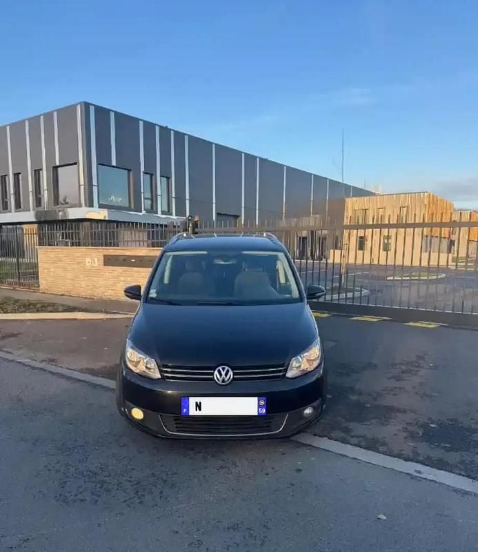Occasion 2014 VW Touran Monospace | 9 490 € (Prix juste) - Image 1/4
