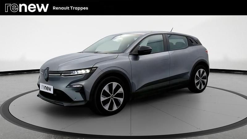 Gris Utilisé 2023 Renault Mégane Evolution Berline | 22 790 € (Bon prix) - Image 1/4