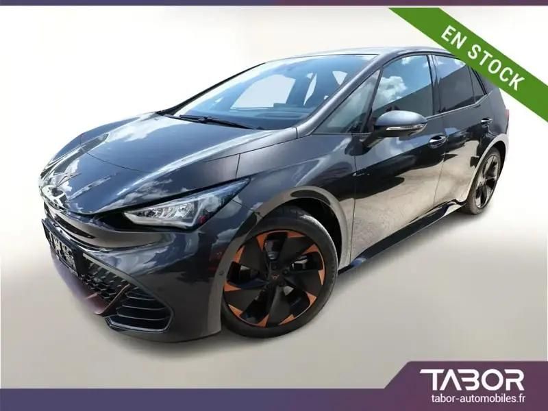 Gris Utilisé 2023 Cupra Born Citadine | 37 077 € (Prix cher) - Image 1/4