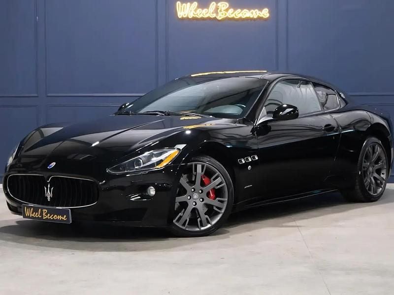 Noir Utilisé 2011 Maserati Granturismo Coupé | 49 900 € - Image 1/4