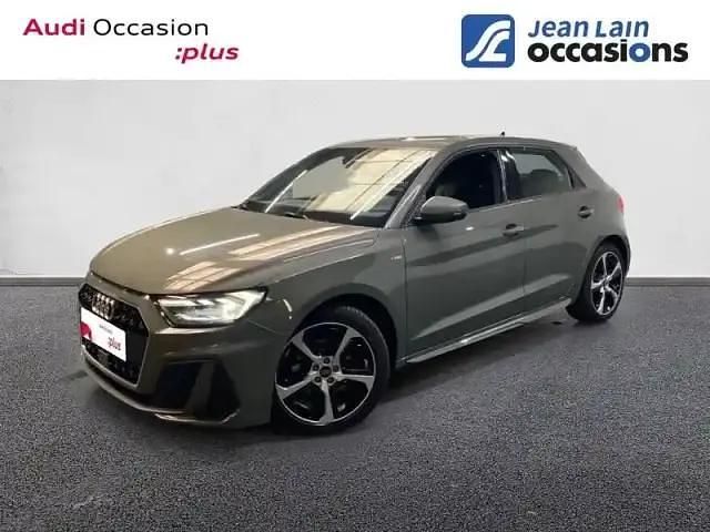 Gris chronos Utilisé 2024 Audi A1 Sportback S-Line Citadine | 32 590 € (Prix assez cher) - Image 1/4