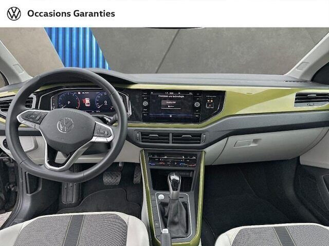 Image 3/4