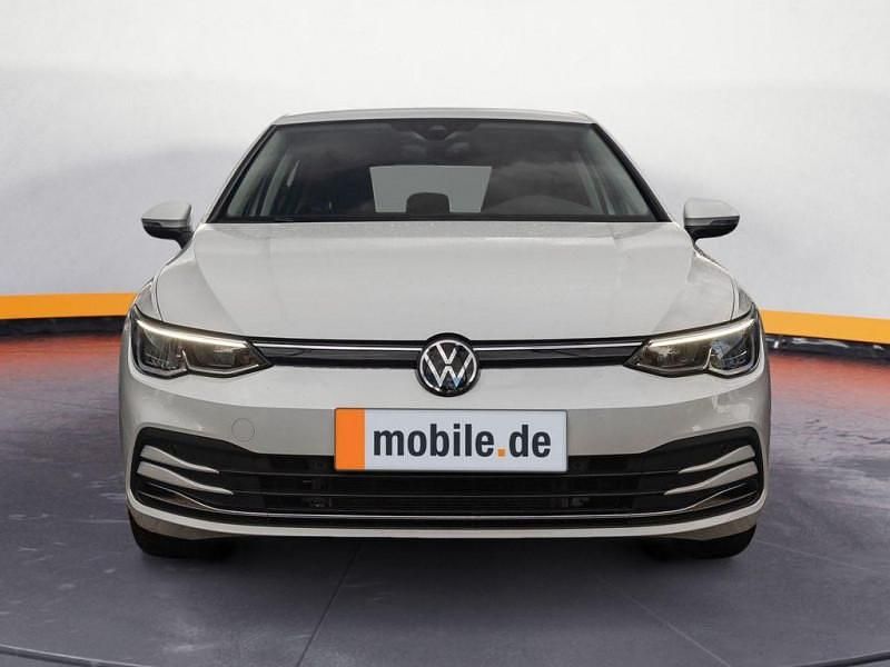 Utilisé 2023 VW Golf VIII Berline | 26 880 € (Bon prix) - Image 1/4