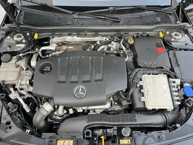 Occasion Mercedes CLA220 AMG line 2022 Noir cosmos métallisé Berline