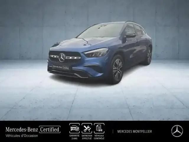 Bleu spectral métallisé Utilisé 2025 Mercedes GLA200 Progressive SUV | 43 900 € (Prix juste) - Image 1/4