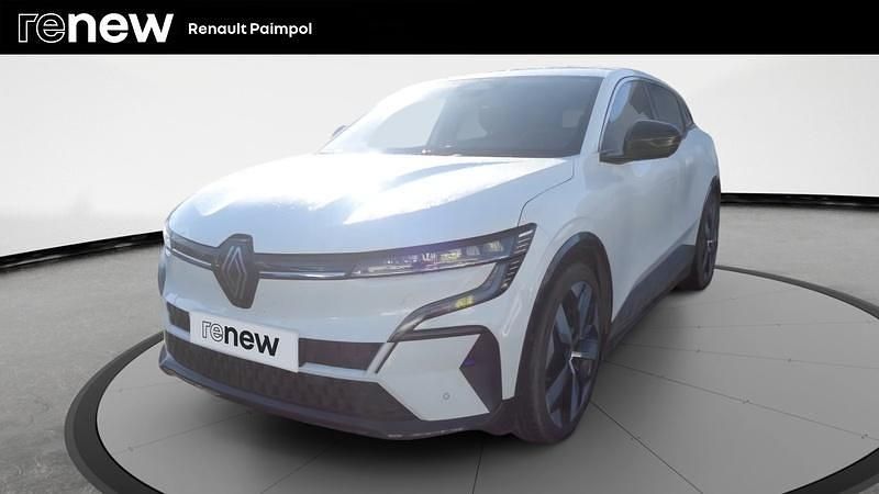 Blanc Occasion 2023 Renault Mégane Techno Berline | 23 490 € (Prix juste) - Image 1/4