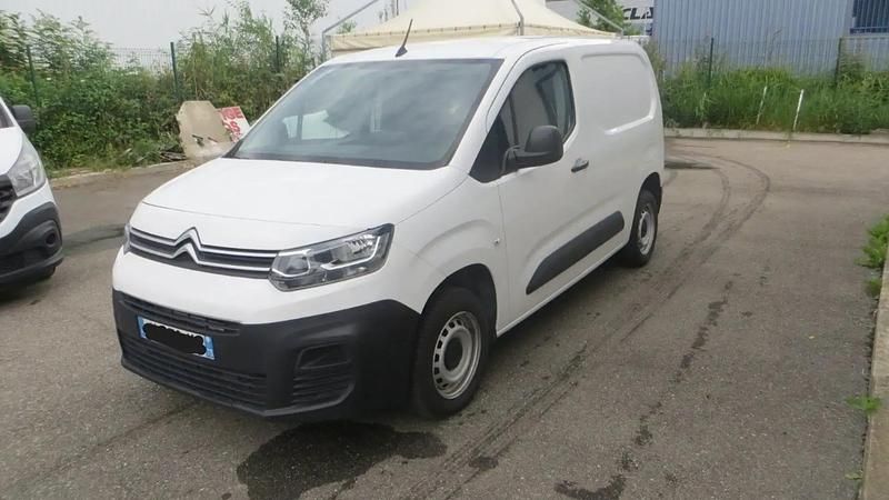 Blanc Utilisé 2021 Citroën Berlingo Monospace | 13 900 € (Super prix) - Image 1/4
