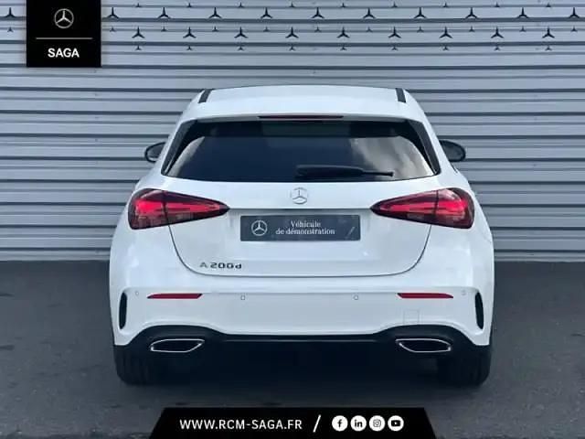 Occasion Mercedes A200 AMG line 2025 Blanc Berline