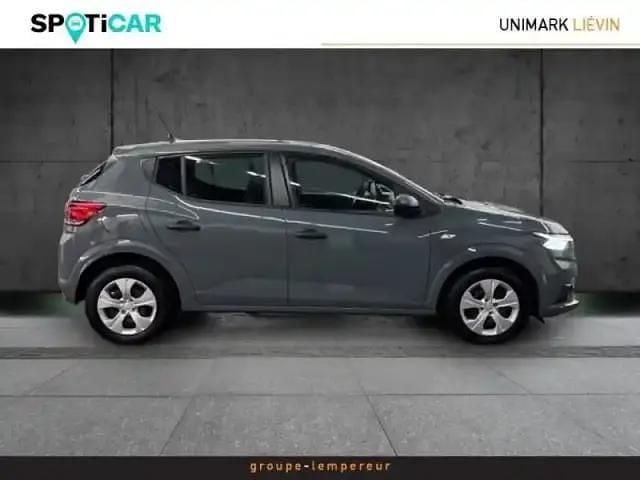 Occasion Dacia Sandero Essentiel 2023 Gris moonstone métallisé Berline