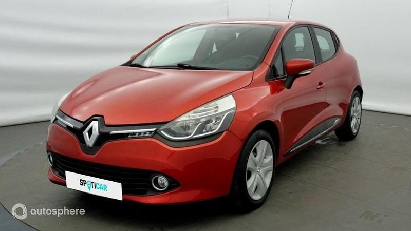 Rouge Utilisé 2016 Renault Clio IV Zen Berline | 9 679 € (Prix juste) - Image 1/4