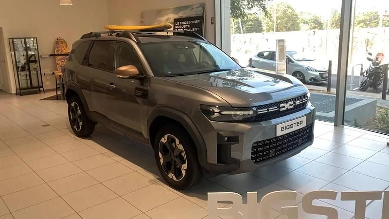 Gris Nouvelle 2025 Dacia Bigster Extreme SUV | 28 990 € (Prix juste) - Image 1/4
